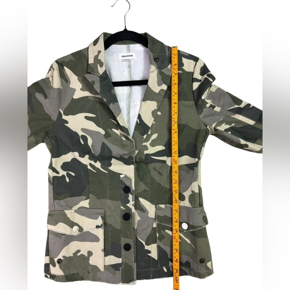 ZADIG & VOLTAIRE Camo Button Front Cargo Jacket Size Small - Picture 13 of 14